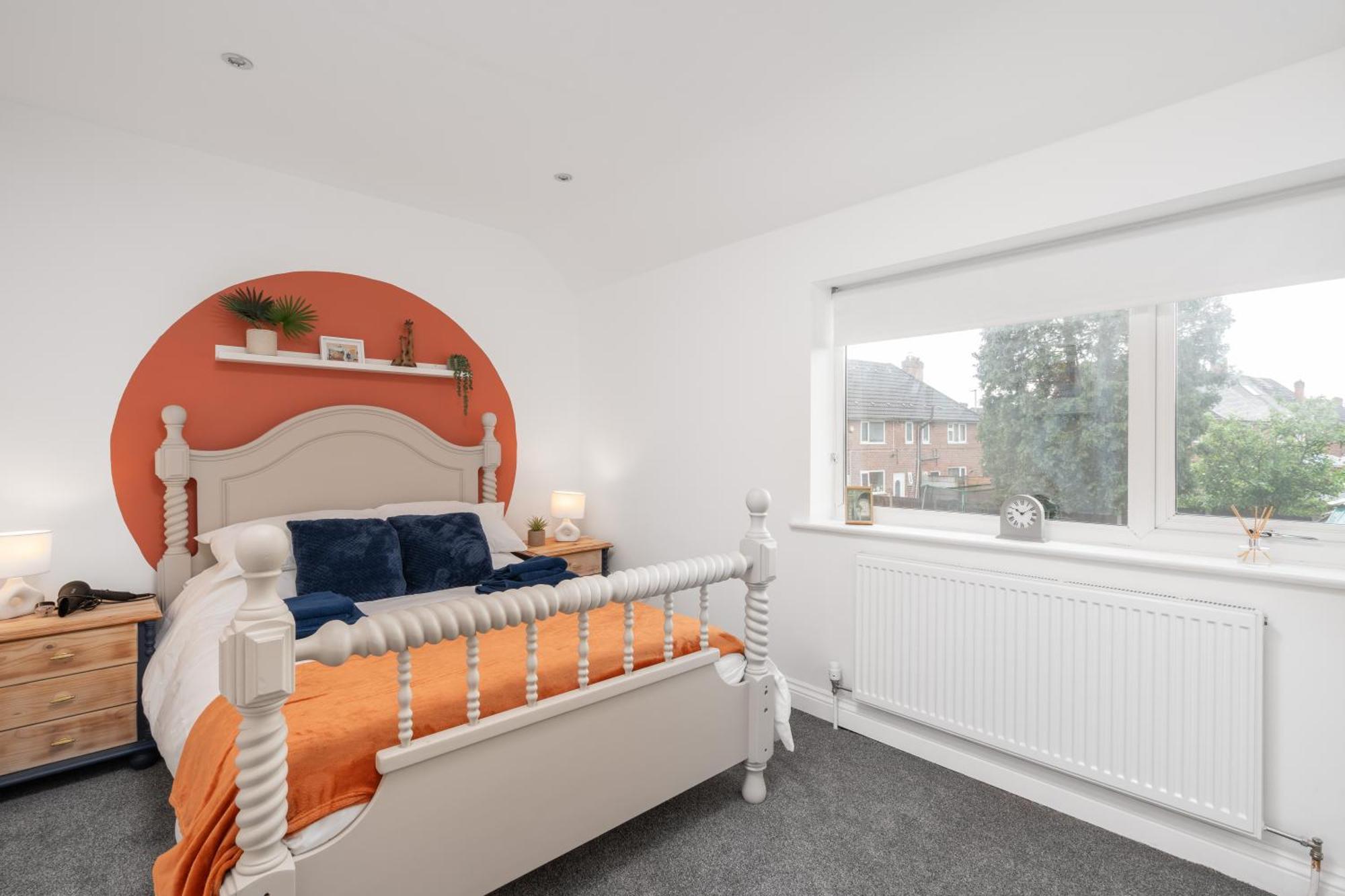 Shawe House - 10 Minute Mcr Airport - Free Parking Villa Wythenshawe Room photo